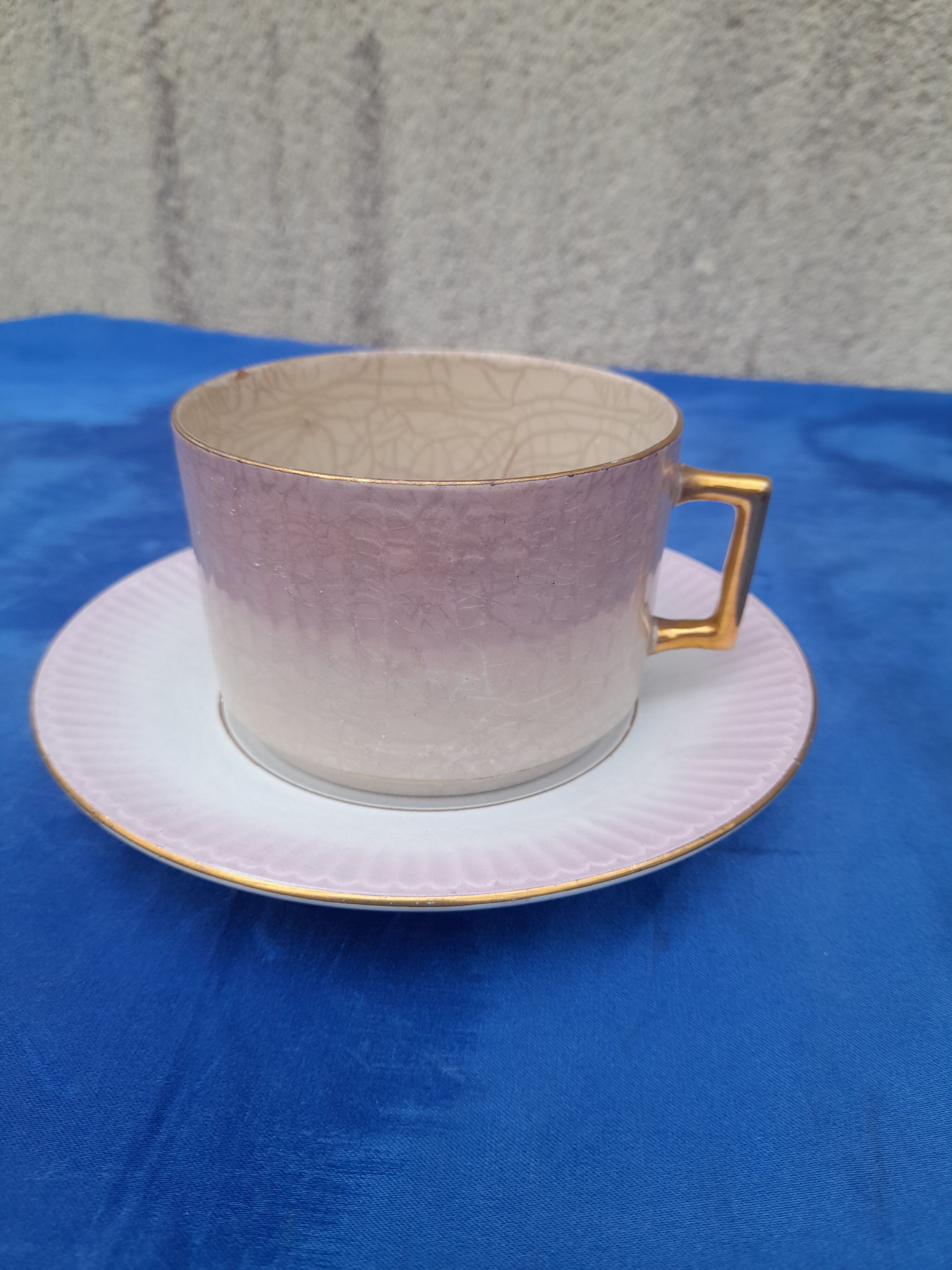 Tea cup with saucer in Earthenware K G Lunéville (Keller Guerin)