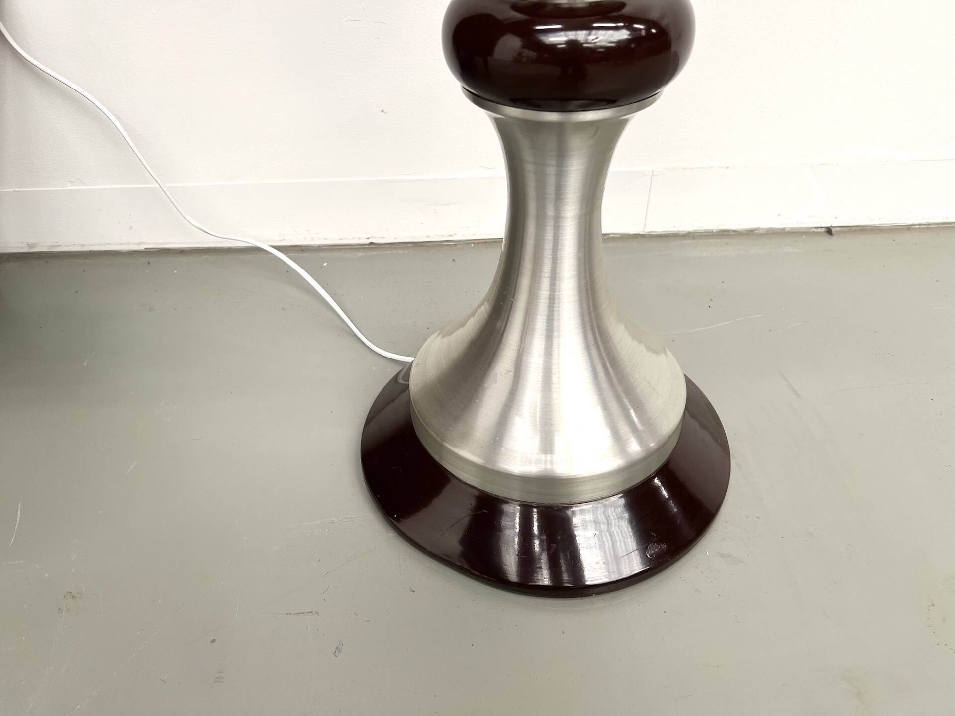 Modernist aluminum floor lamp