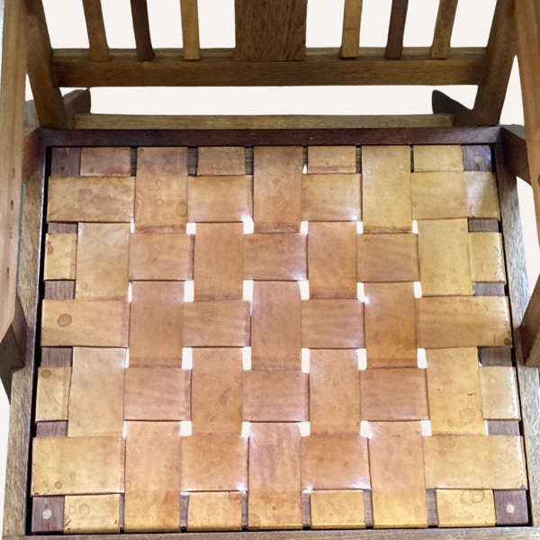 Fauteuil avec siège tissé en cuir, vers 1950