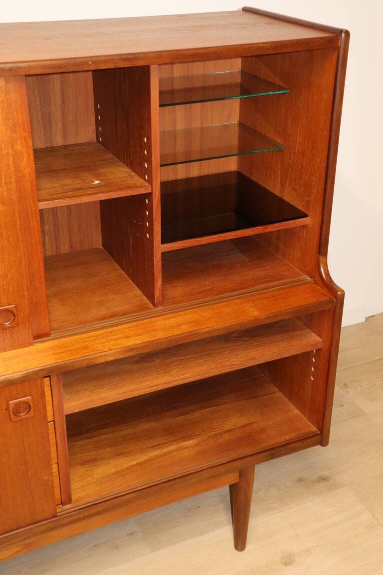 Enfilade haute scandinave édition Samcom en teck, 1960
