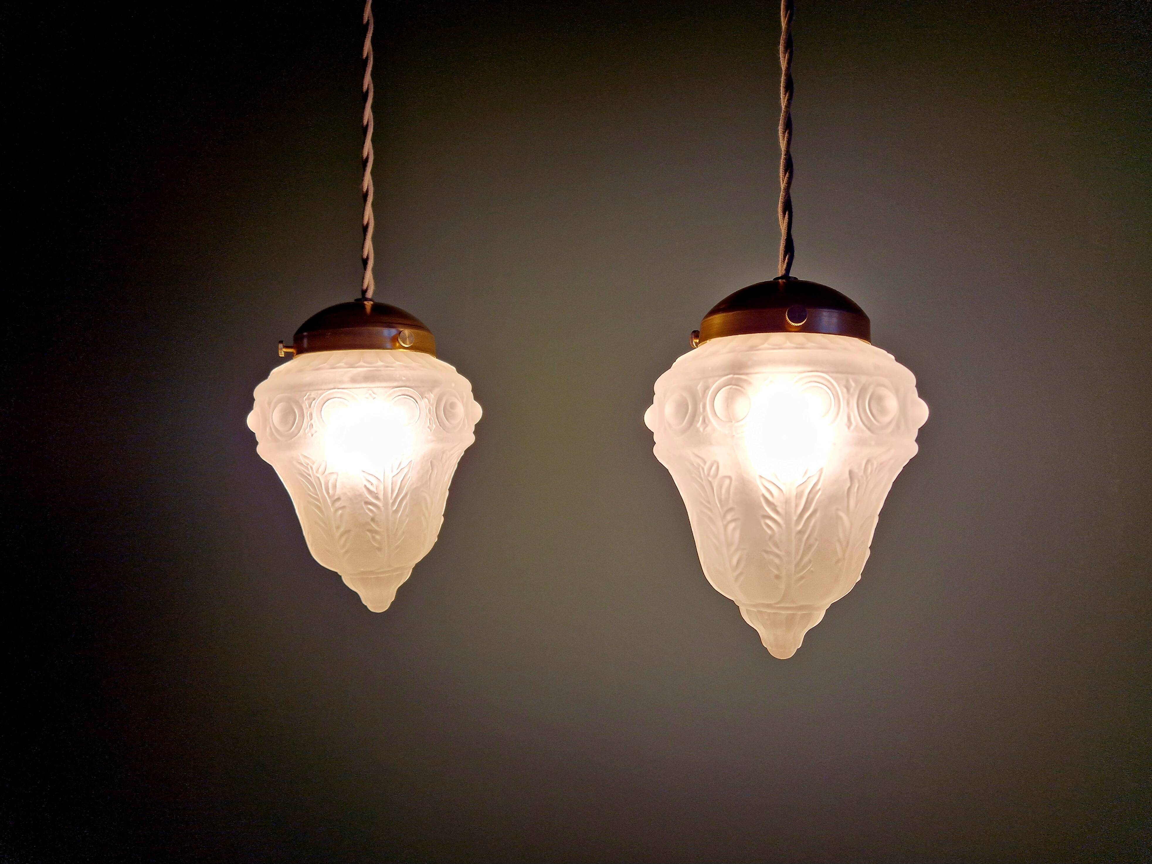 Art Deco pendant light in transparent satin glass, 1920s-30s