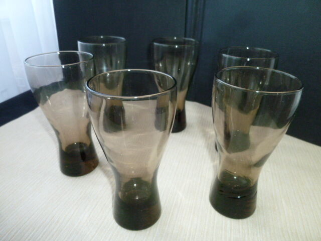 Set de 6 verres de table forme scandinave brun fumé