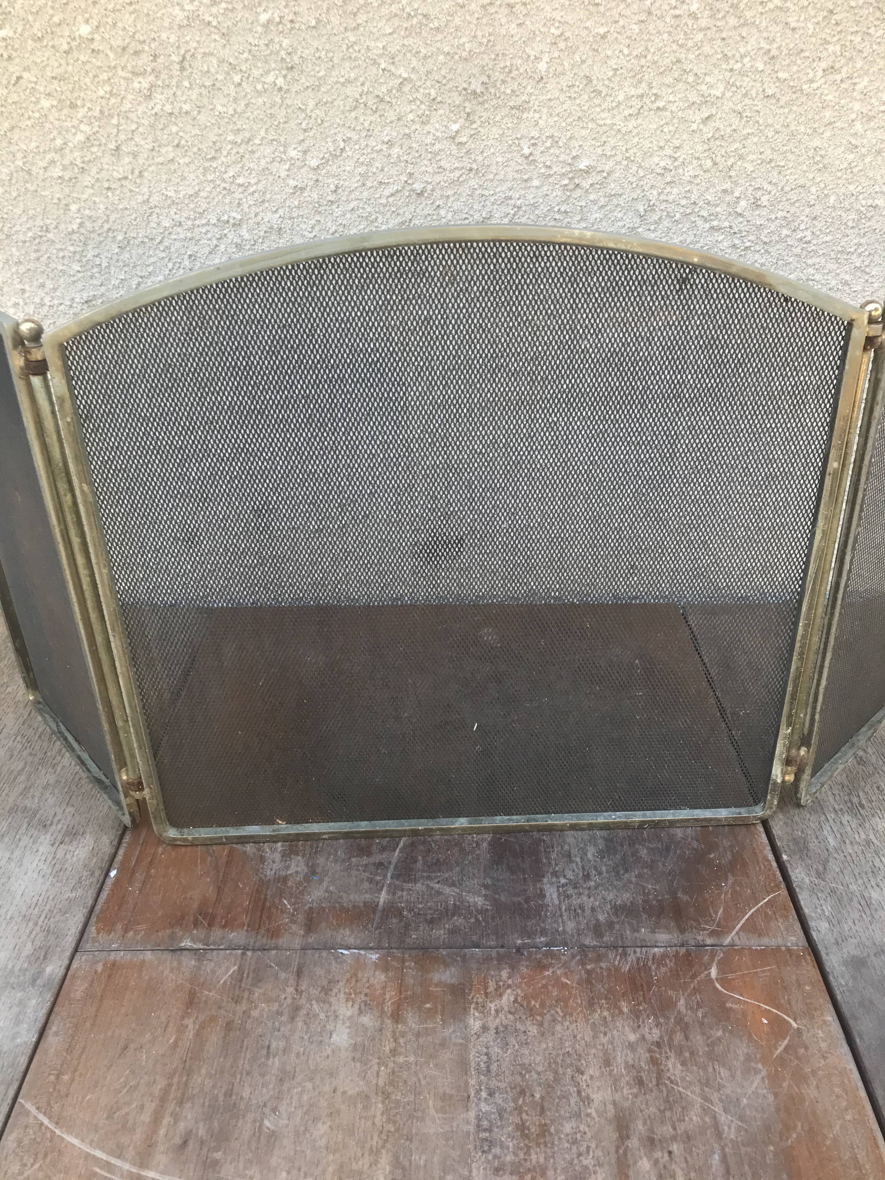 Former Firewall 3 Laiton Panels - Deco Grill Vintage Chimney