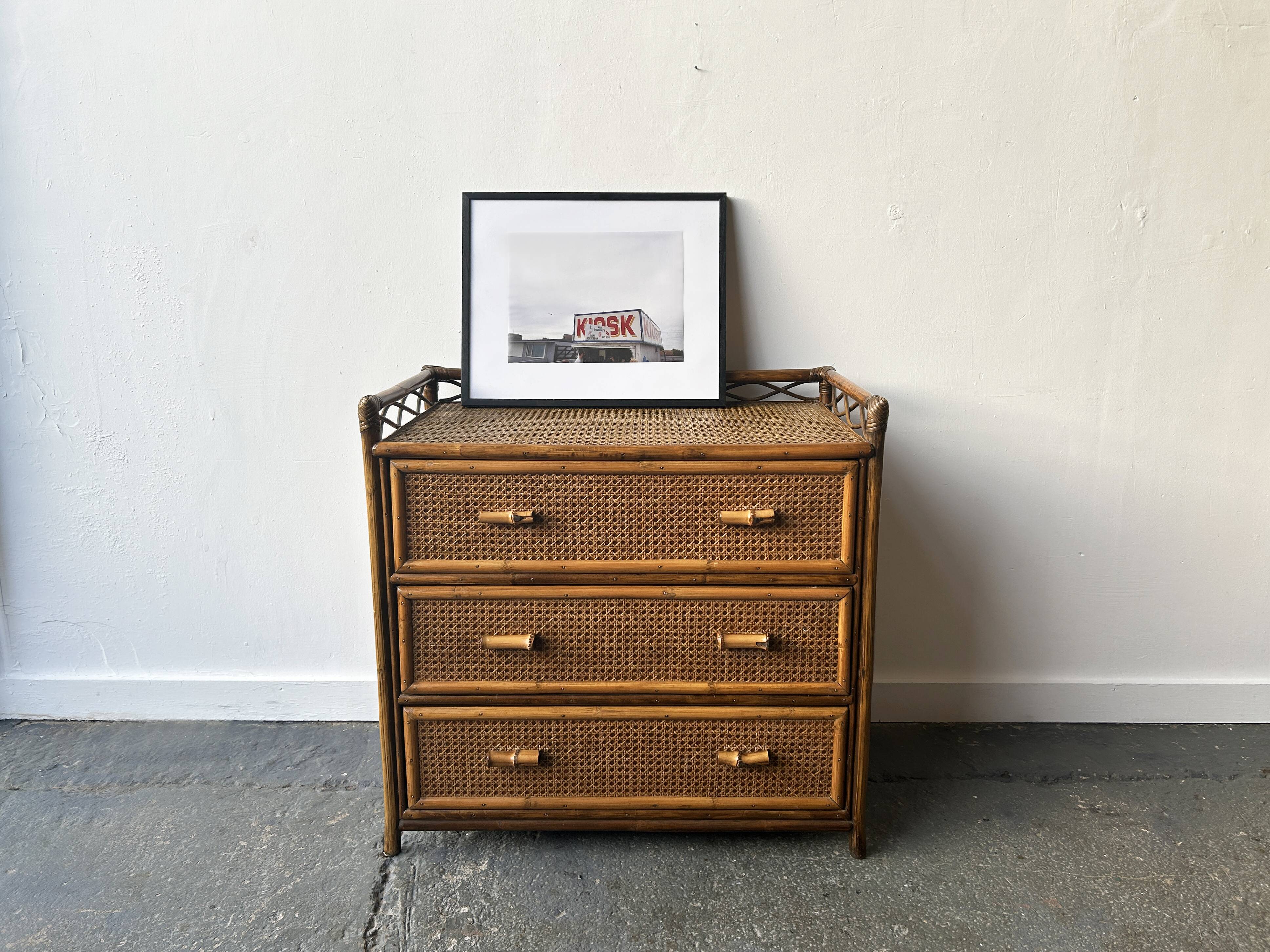 Commode en bambou et rotin Angraves des années 1970