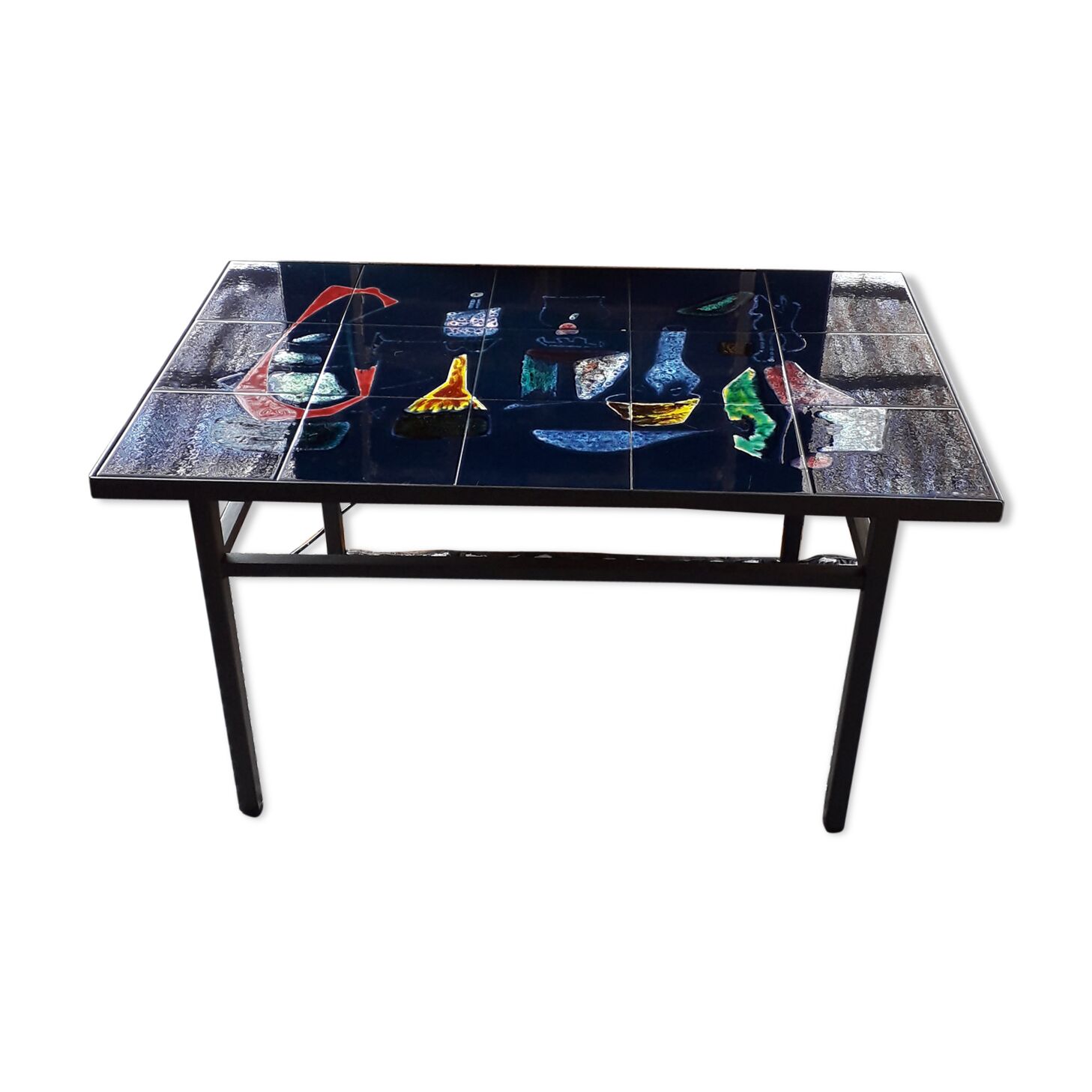 Ceramic coffee table