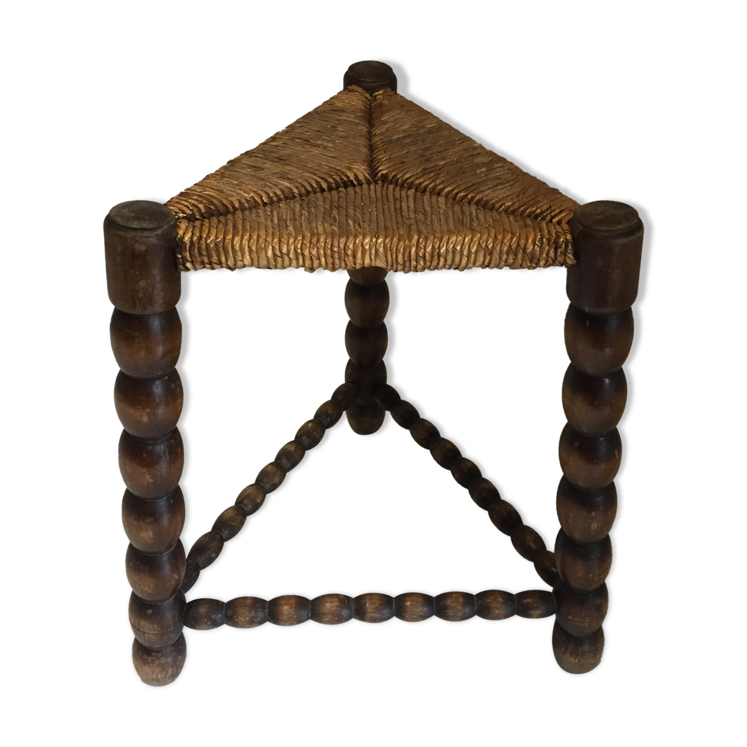 French mulched tripod stool