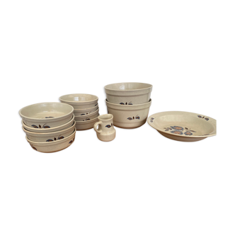 Set of tableware