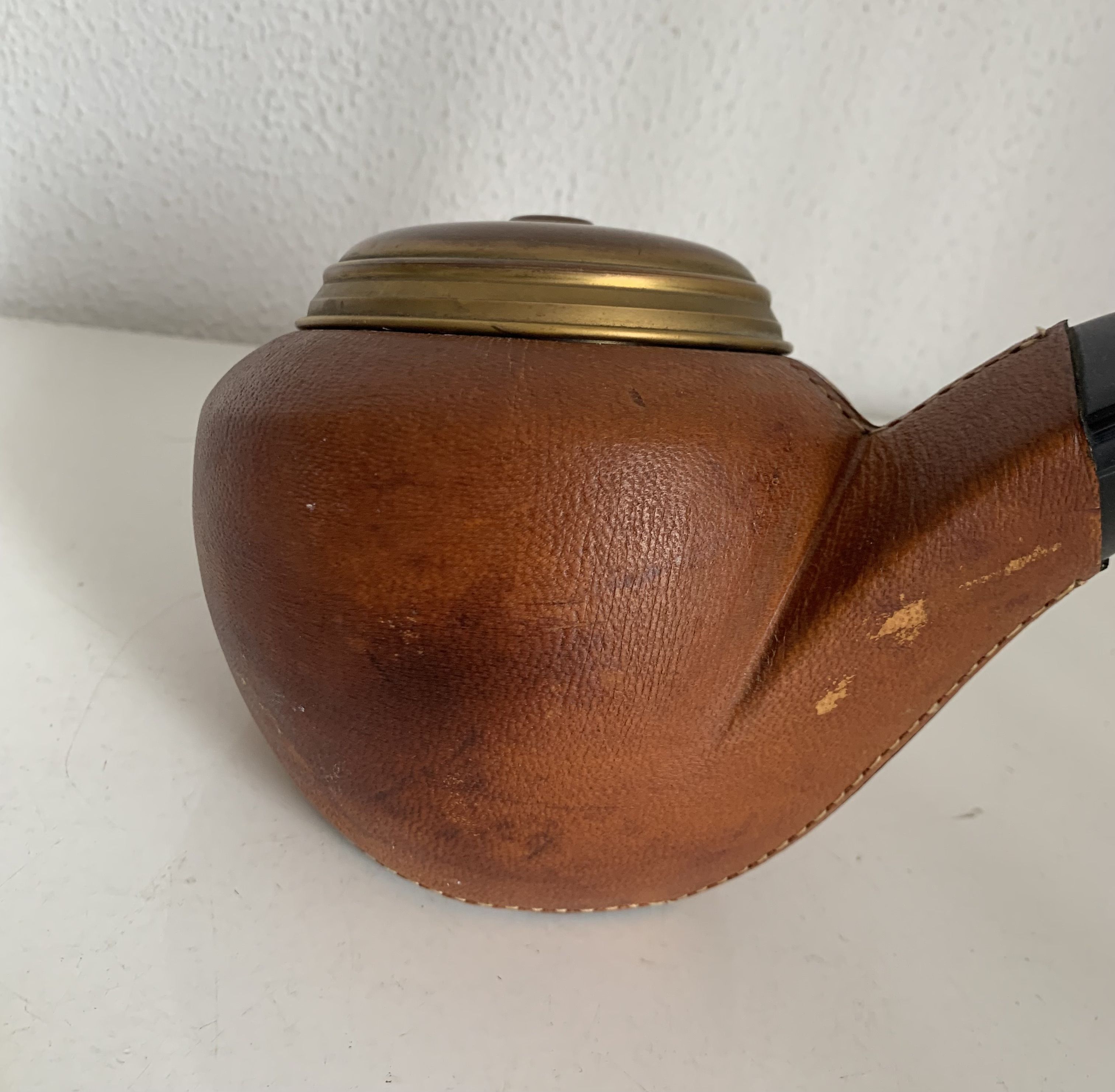 Vintage cigarette holder 1960 Longchamp leather fawn pipe - 24 x 15 cm