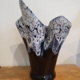Two-tone vase