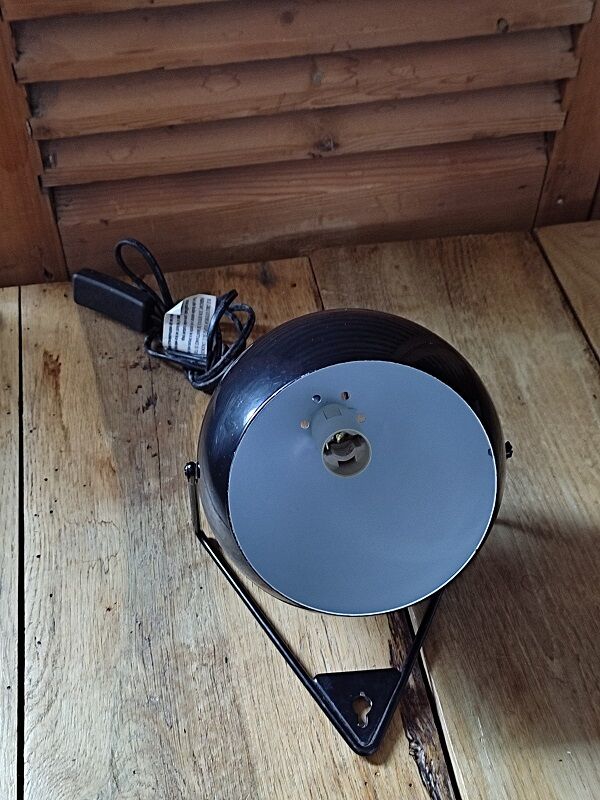 Bedside desk lamp Black metal ball