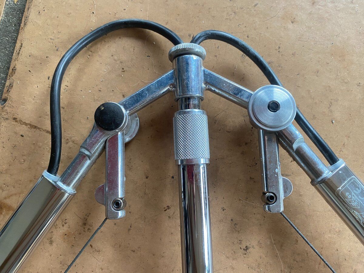 Pair of  hanging lamps Artemide Tolomeo