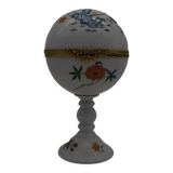 Box on foot, Limoges porcelain, Raynaud