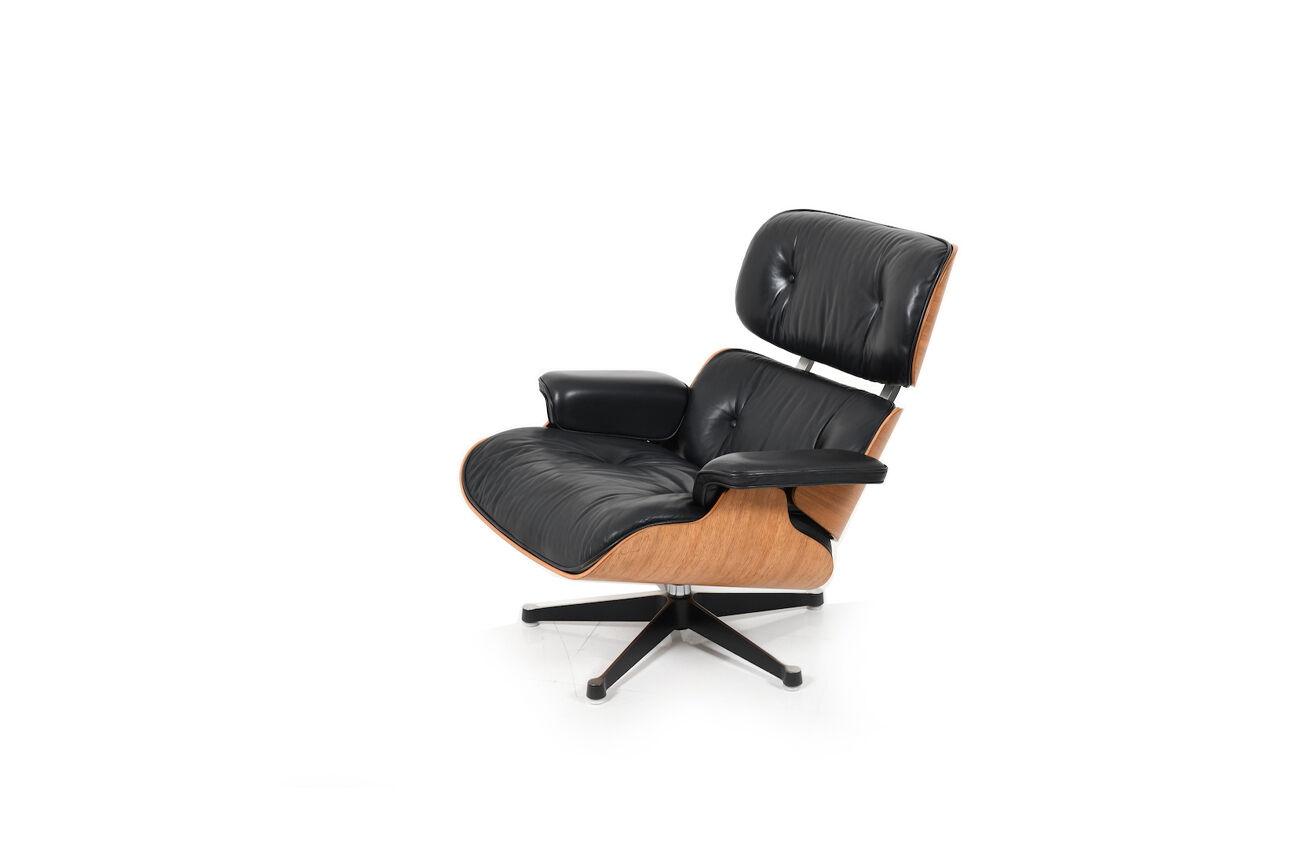 Charles & Ray Eames lounge chair by Vitra