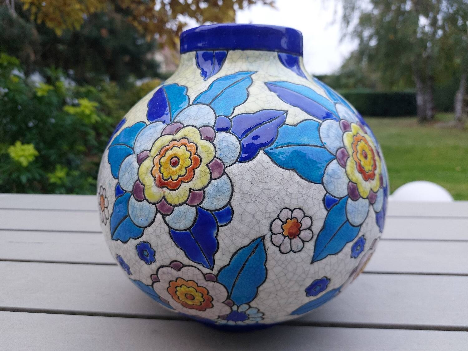 Longwy ball vase