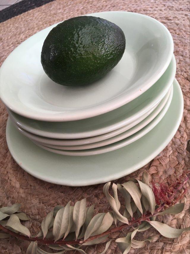 Dishes and 5 vintage plates, pale green