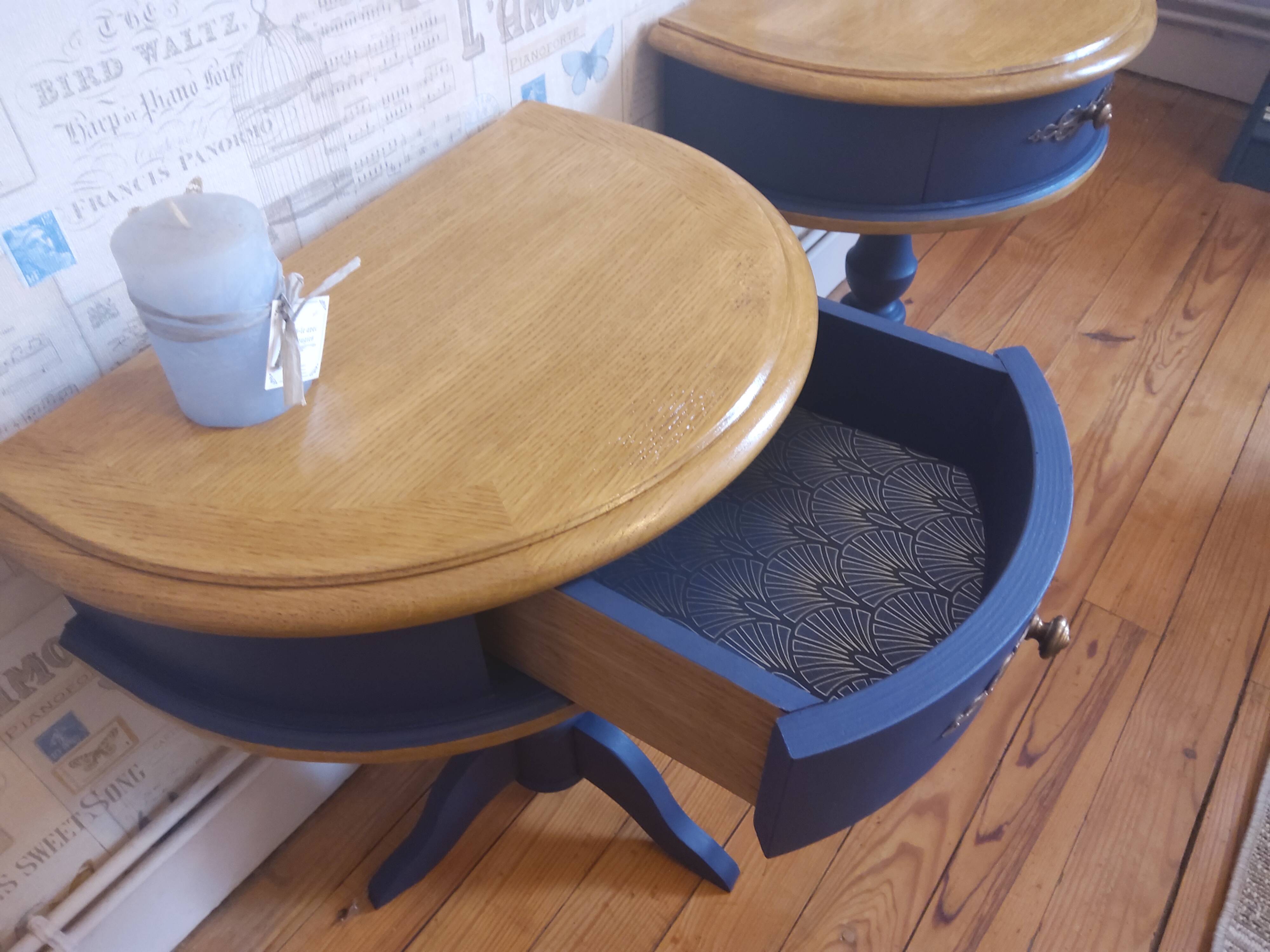 Pair of bedside tables