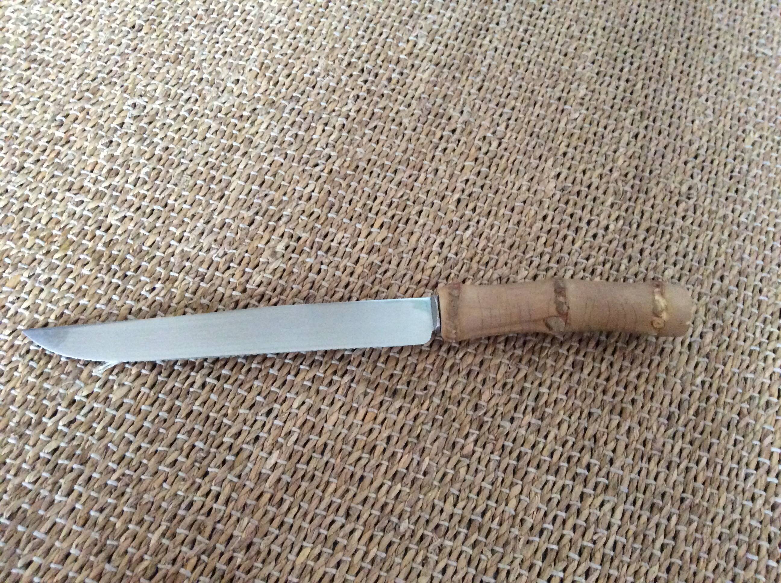 Bamboo bread knife