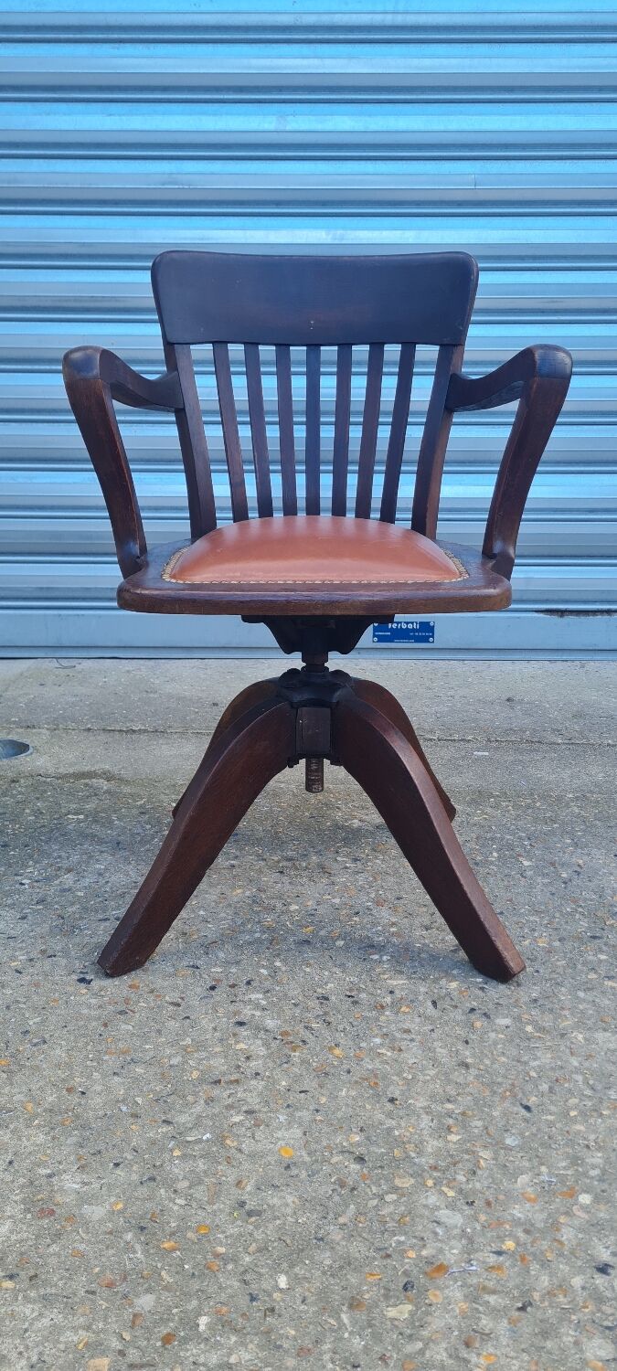 American armchair 1930