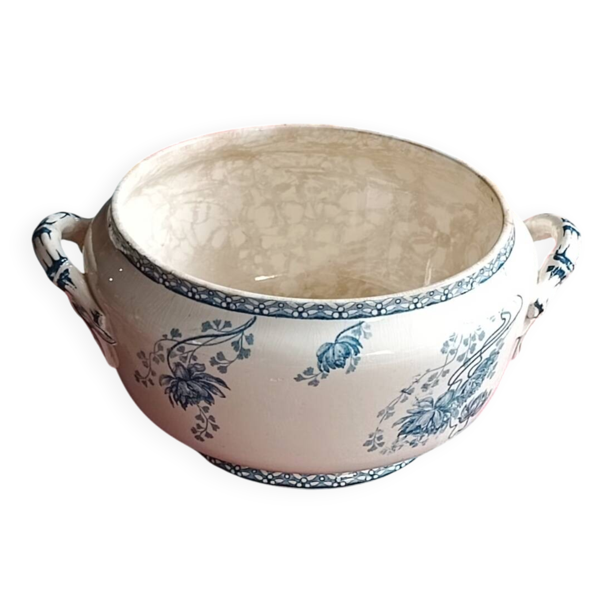 soup tureen, flat dish in porcelain Sarguemines France decor Royat