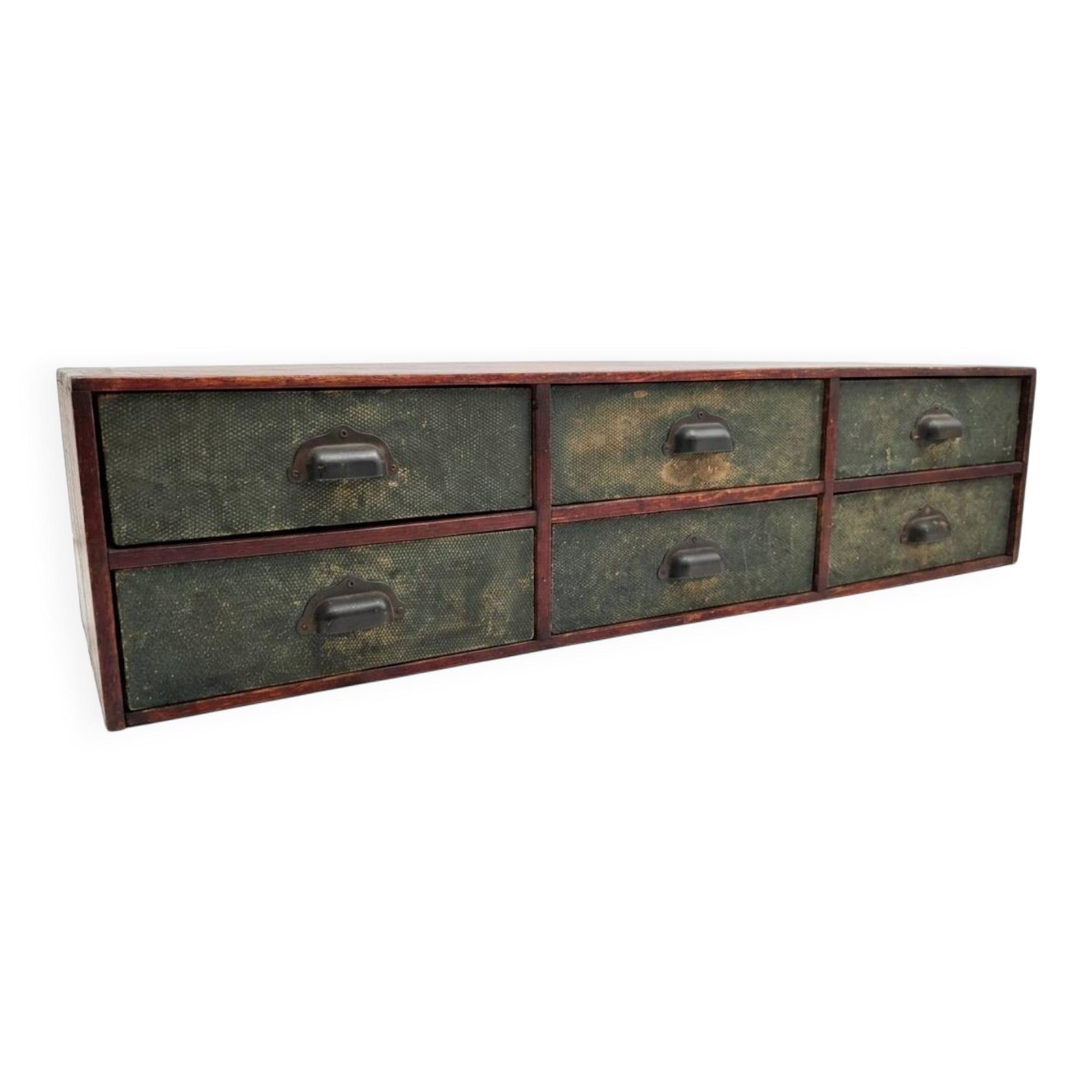 Antique workshop drawer unit from the 1920s.