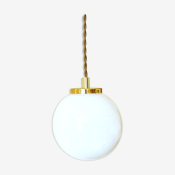 Suspension with vintage white opaline globe