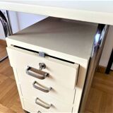 Bureau fonctionnaliste