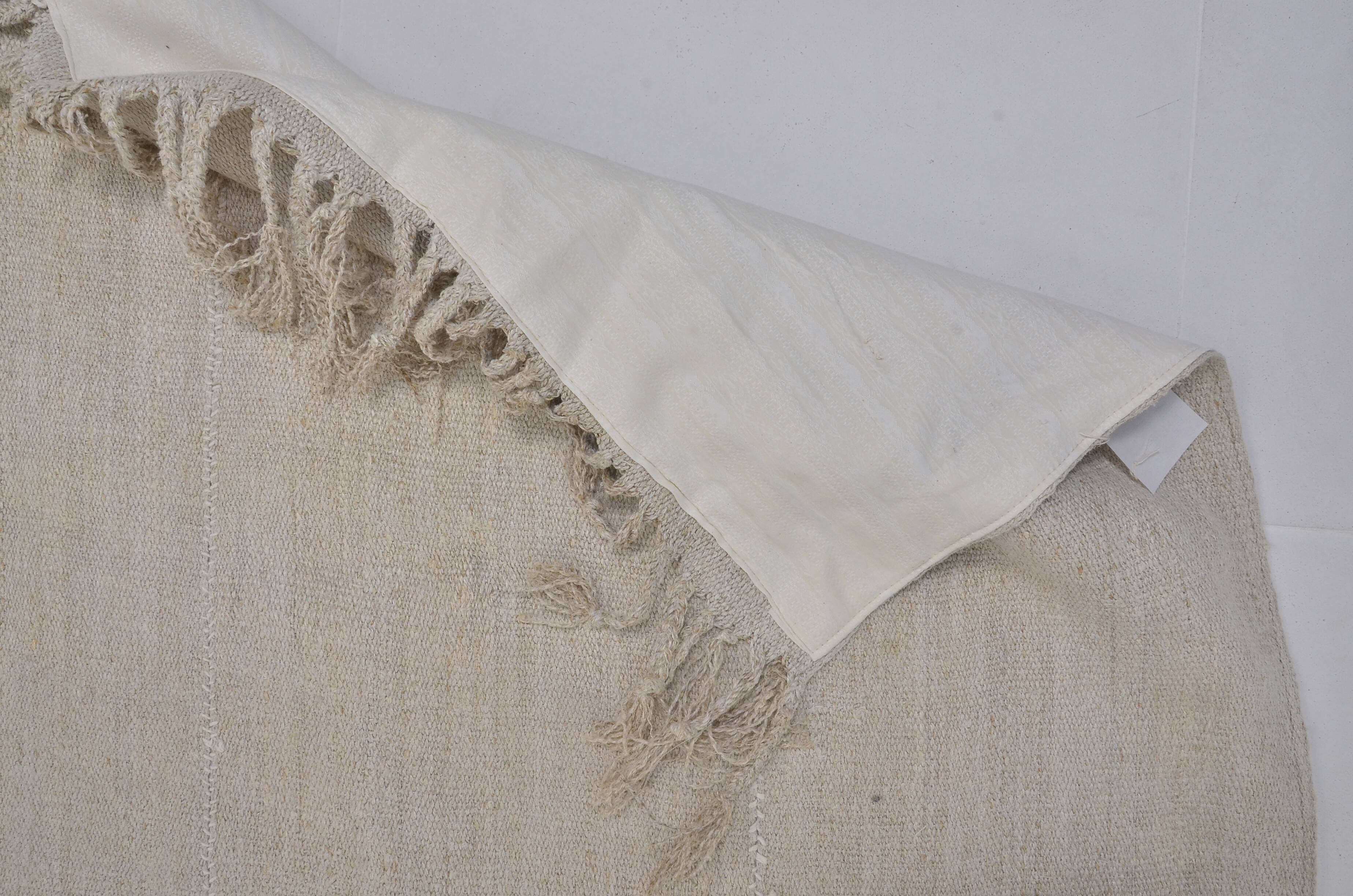 White Vintage Handmade Turkish Hemp