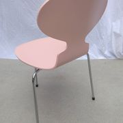 Arne Jacobsen Chair Mod. 3100 Pink