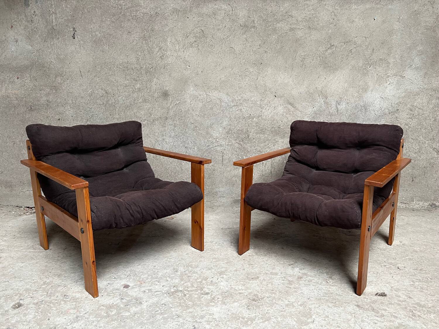 Pair of vintage pine armchairs 1970 1980 design look