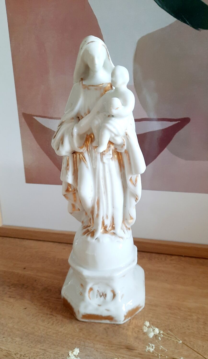 Virgin statue Mary