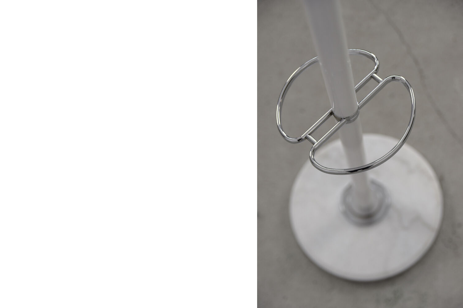 Mid-Century Modern Vintage White Floor Coat Rack, 1990s