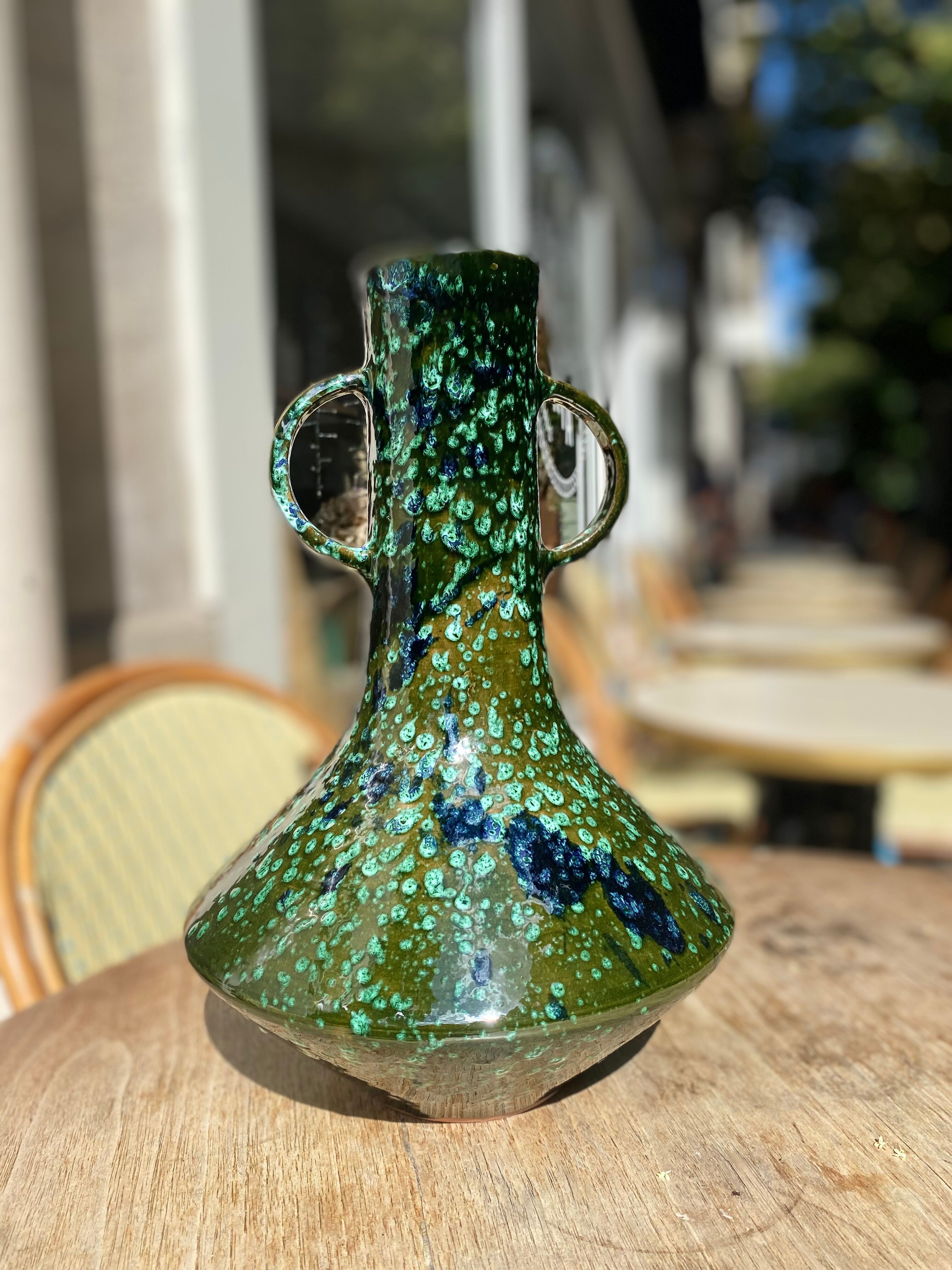 Green and marine terracotta vase