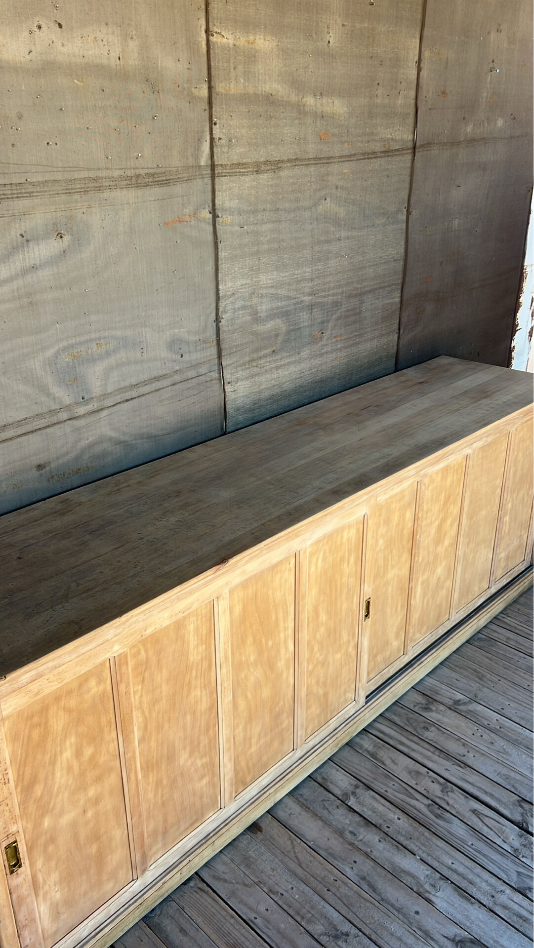 Raw wood sliding door counter
