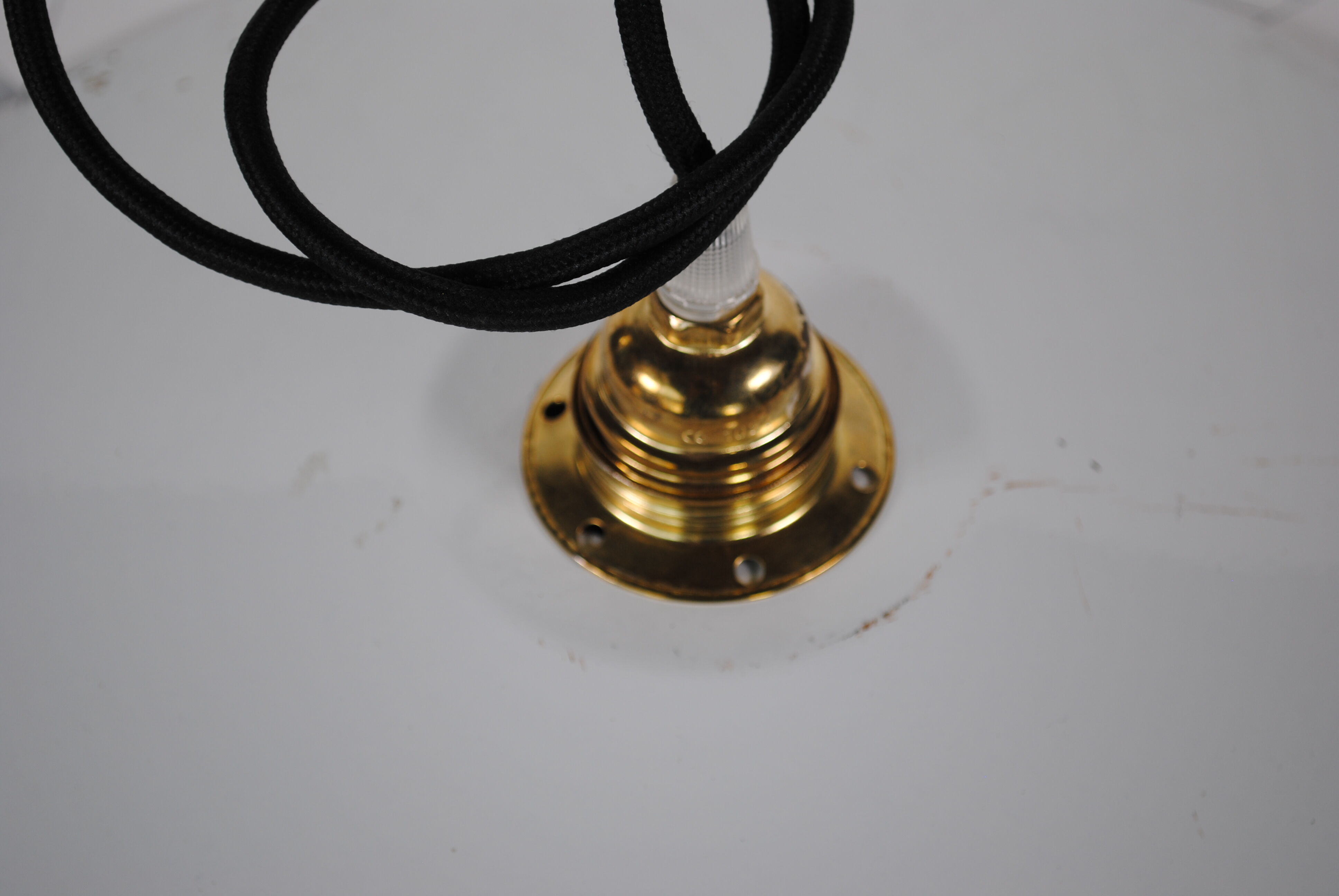 Enamelled industrial hanging