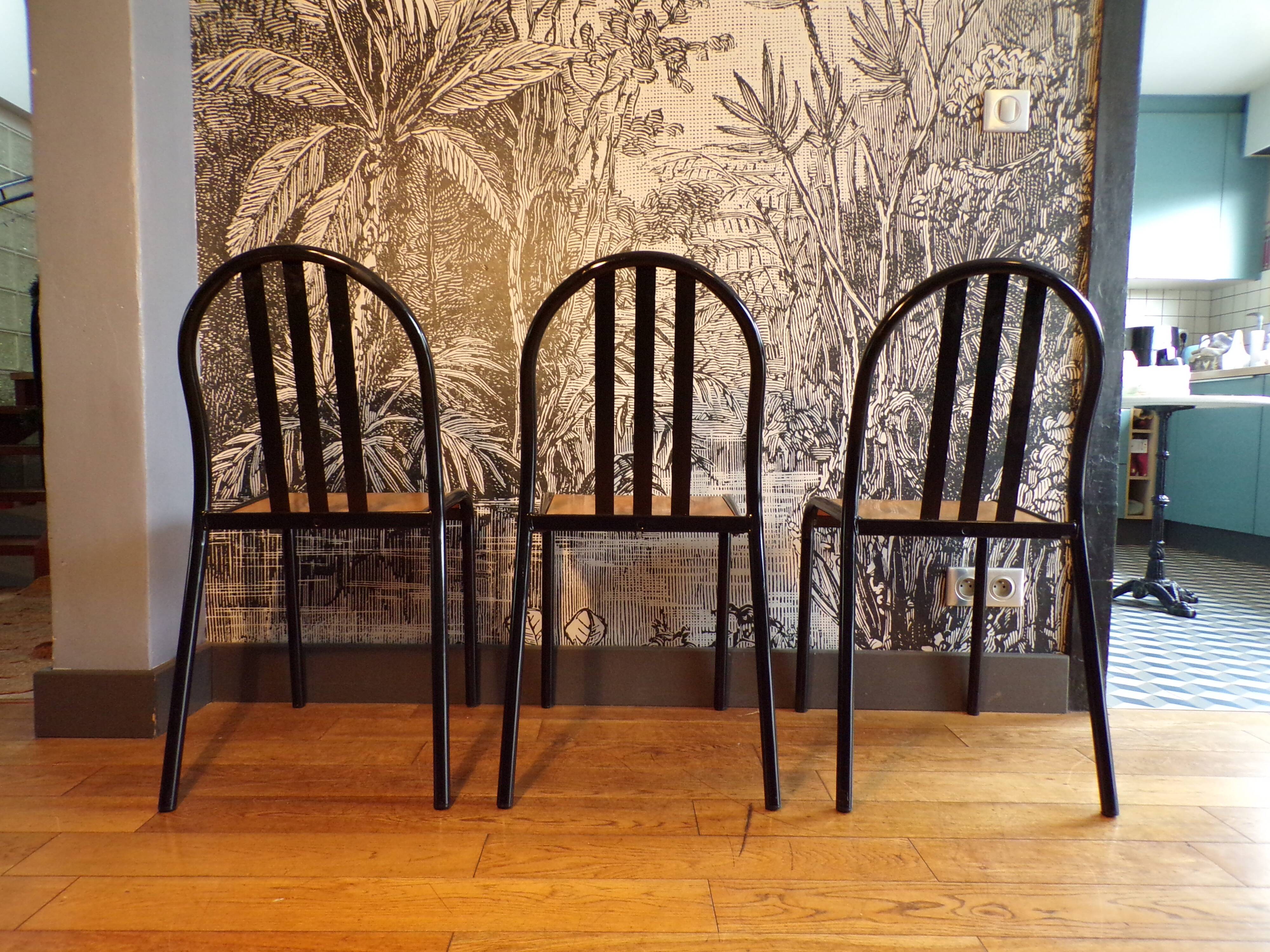 3 Mallet-Stevens chairs