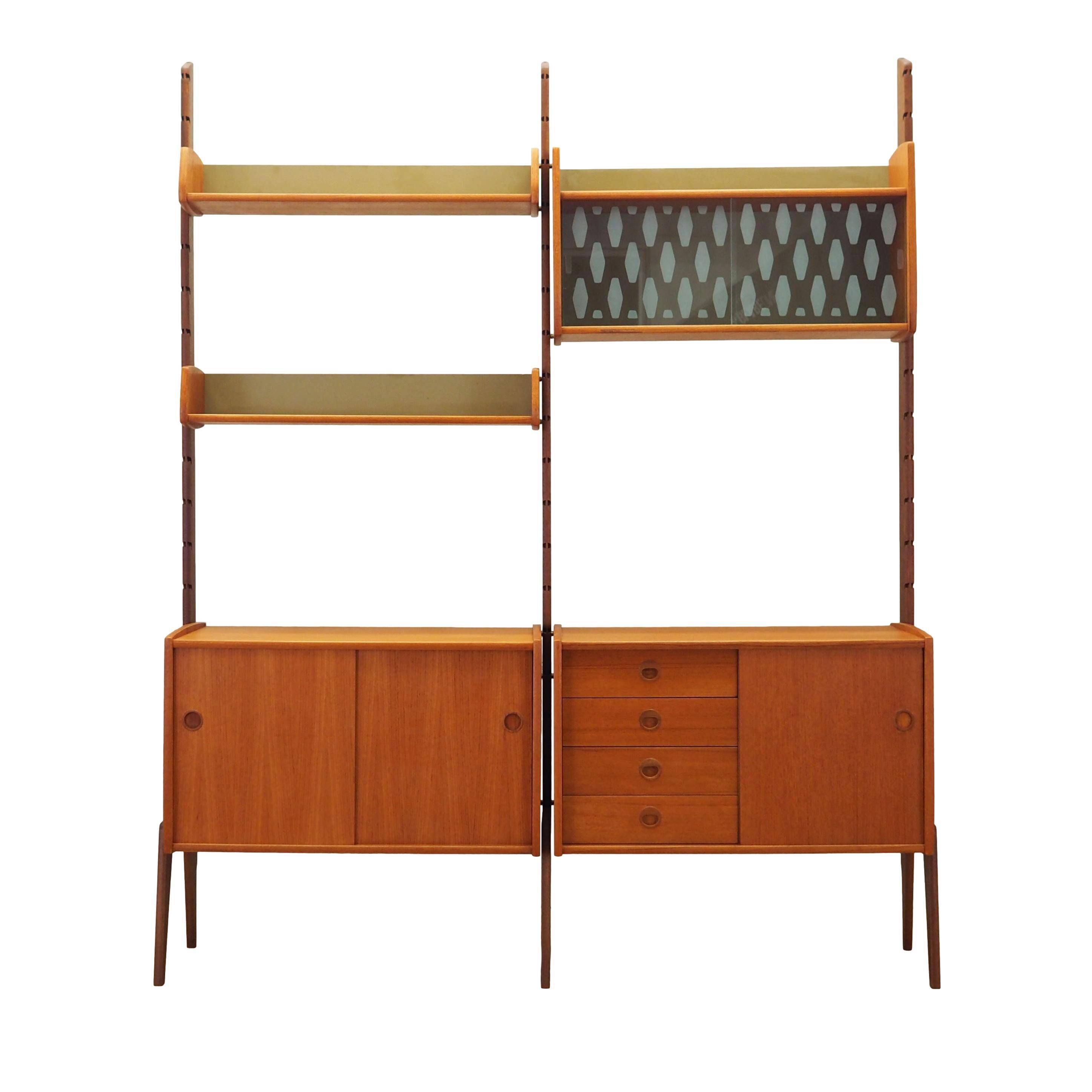 Teak system bookcase, Norwegian design, 1960s, production: Blindheim Mobelf