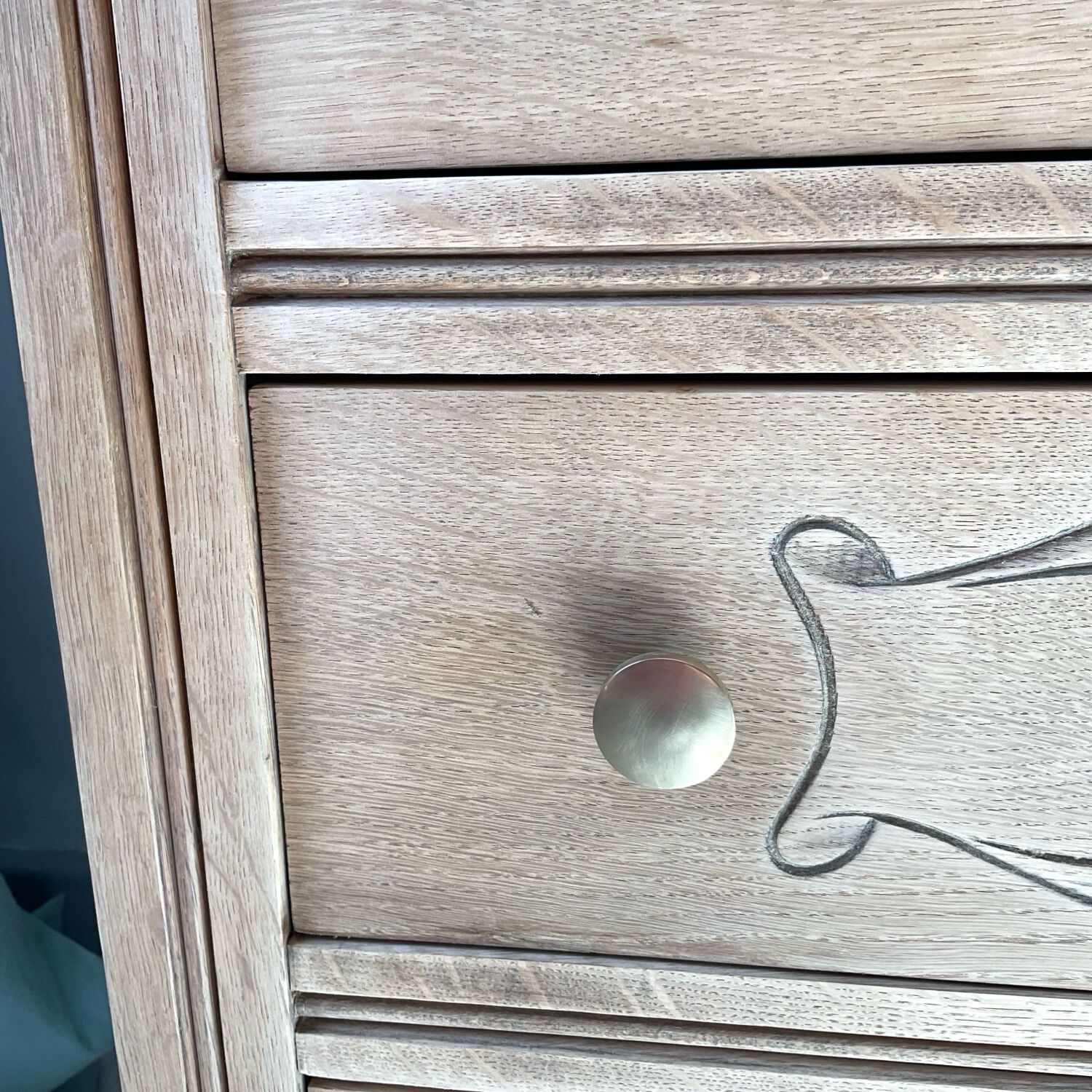 Art Deco Chest of Drawers