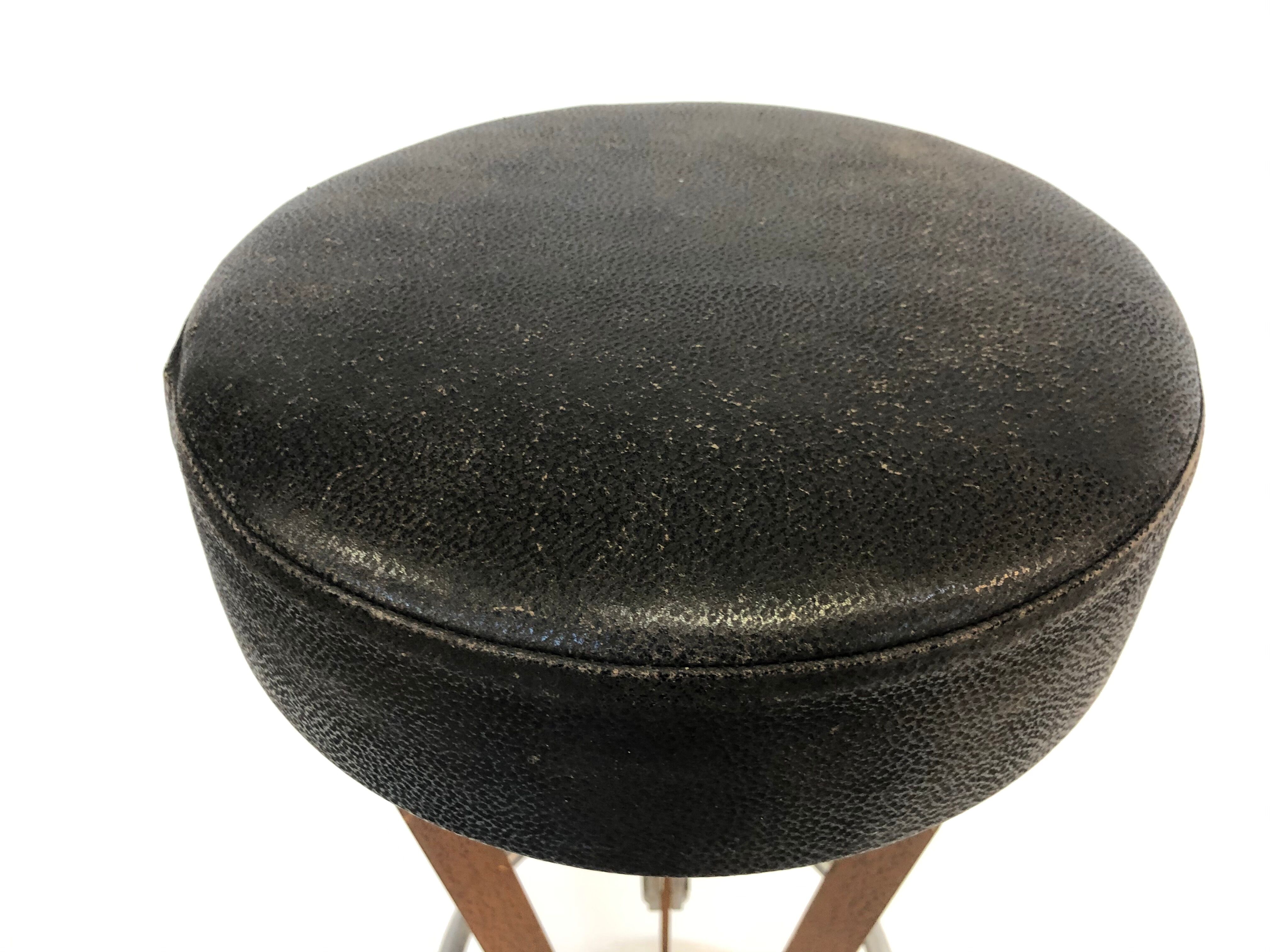 Industrial stool 80