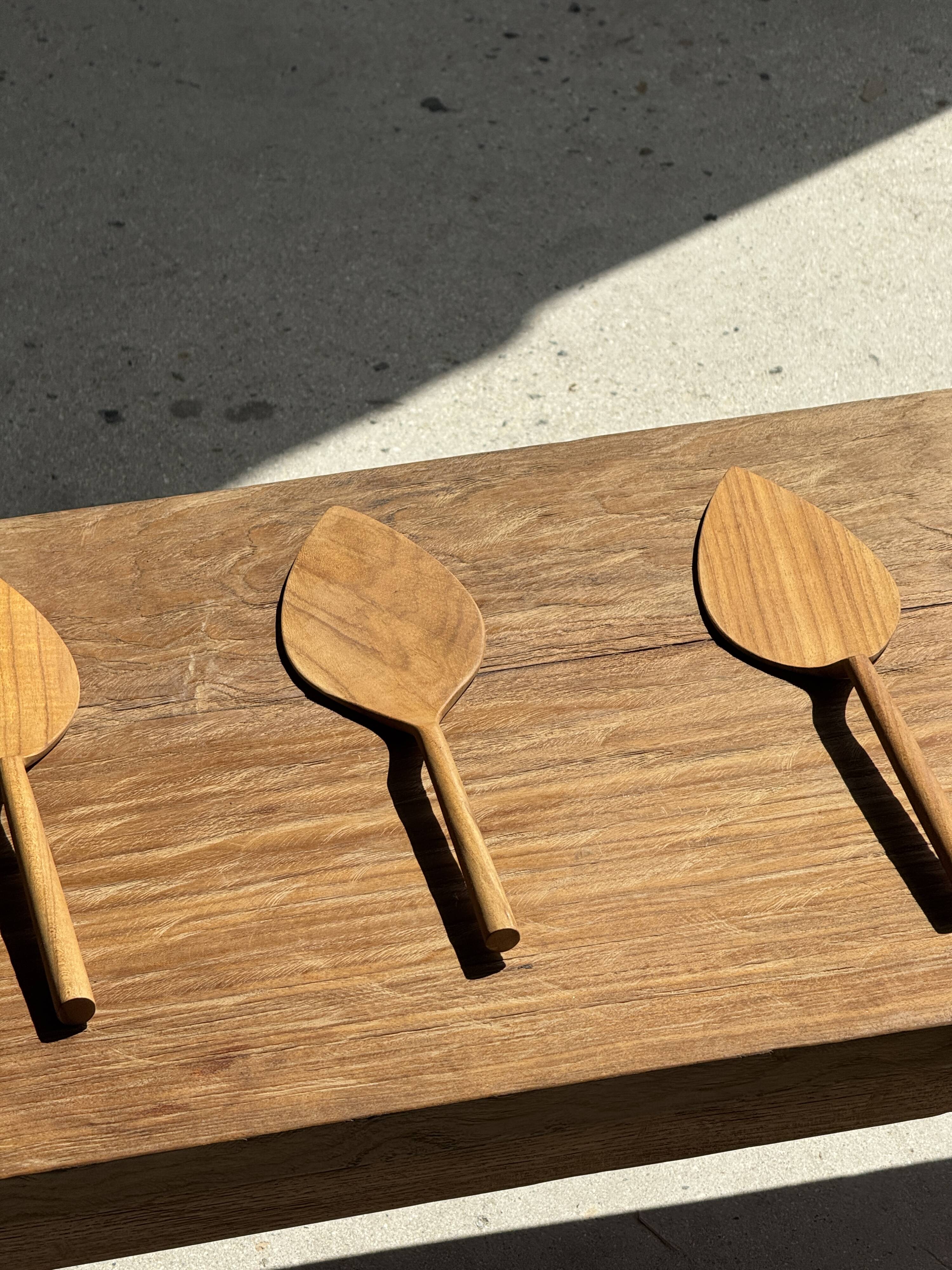 Teak pie server kitchen utensil L30 W8