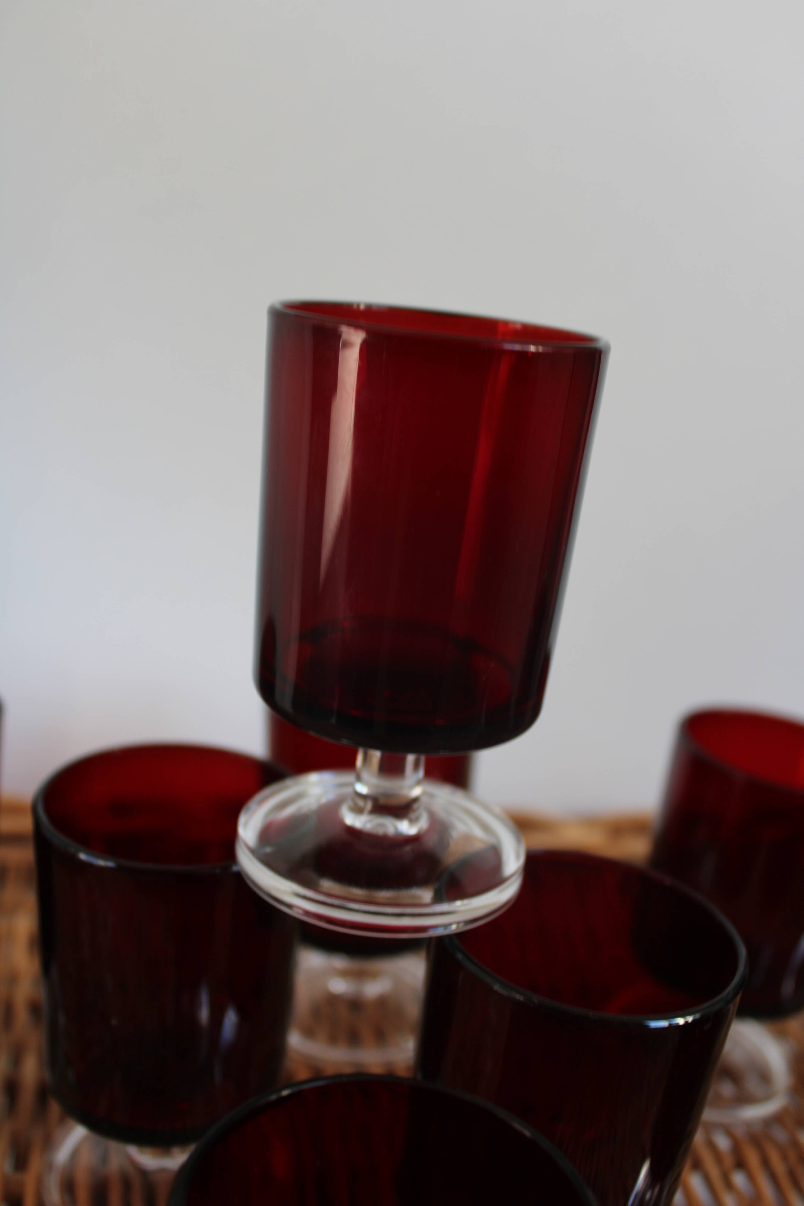9 verres à vin rouges Luminarc