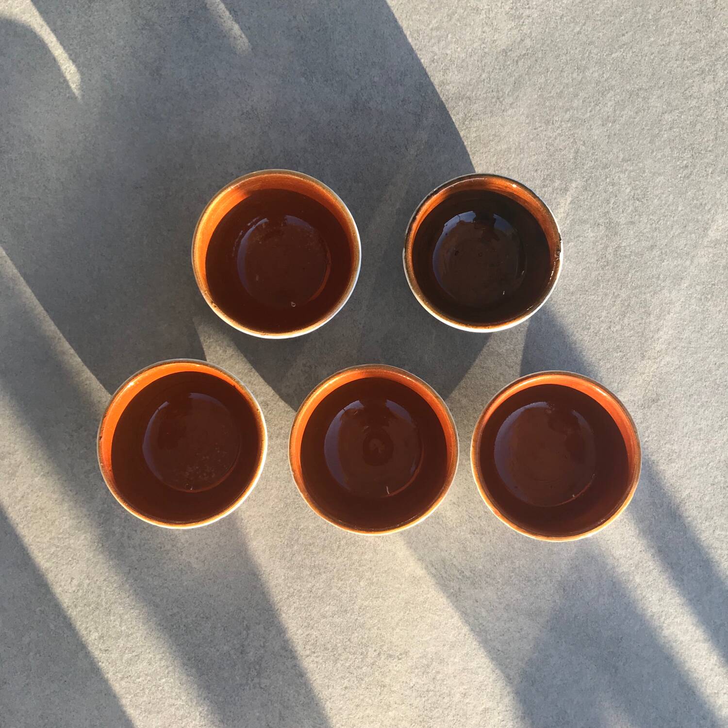 5 small vintage ramekins - glazed ceramic
