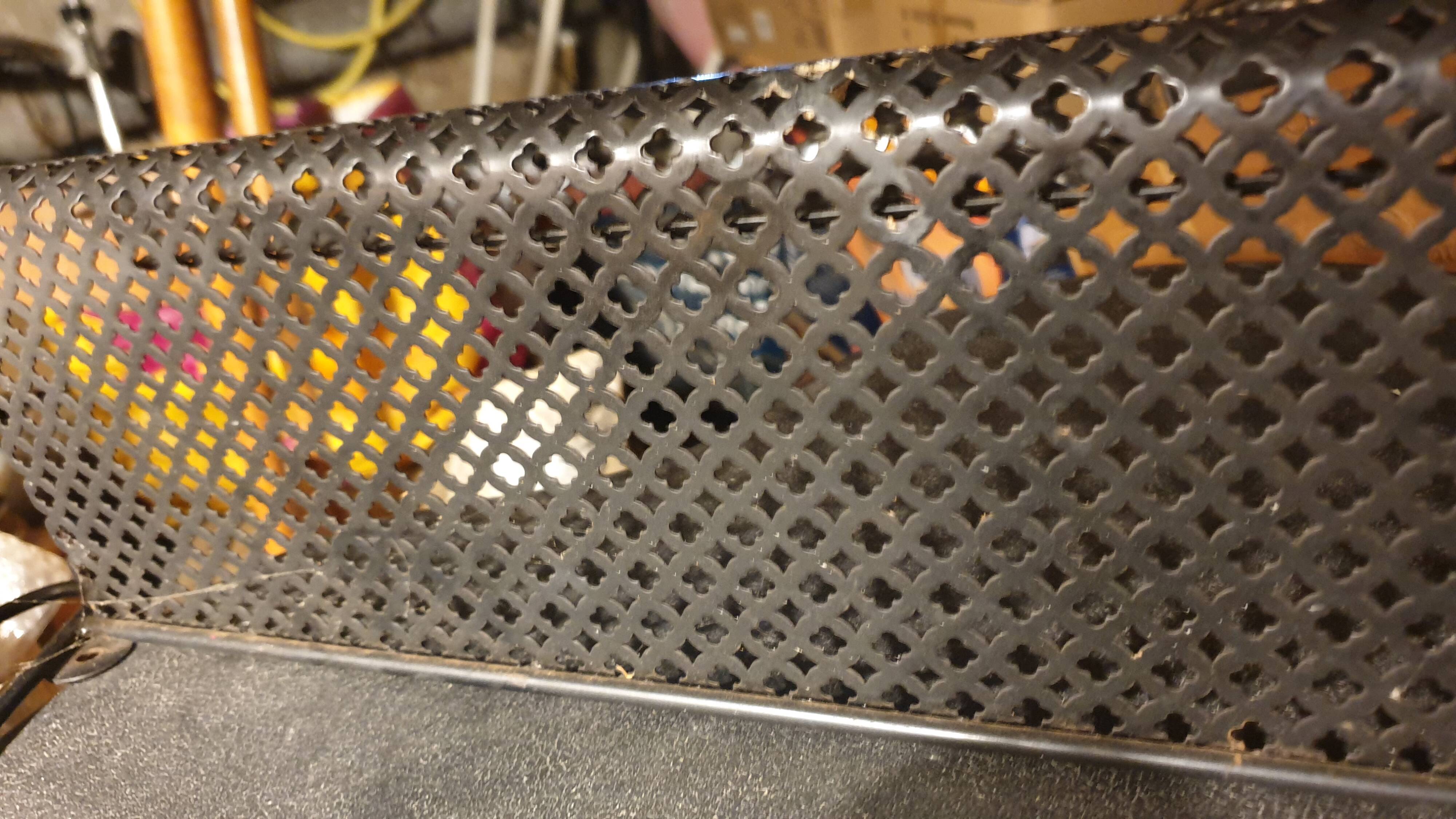 COAT RACK PATERE ROCKABILLY PERFORATED TOLE