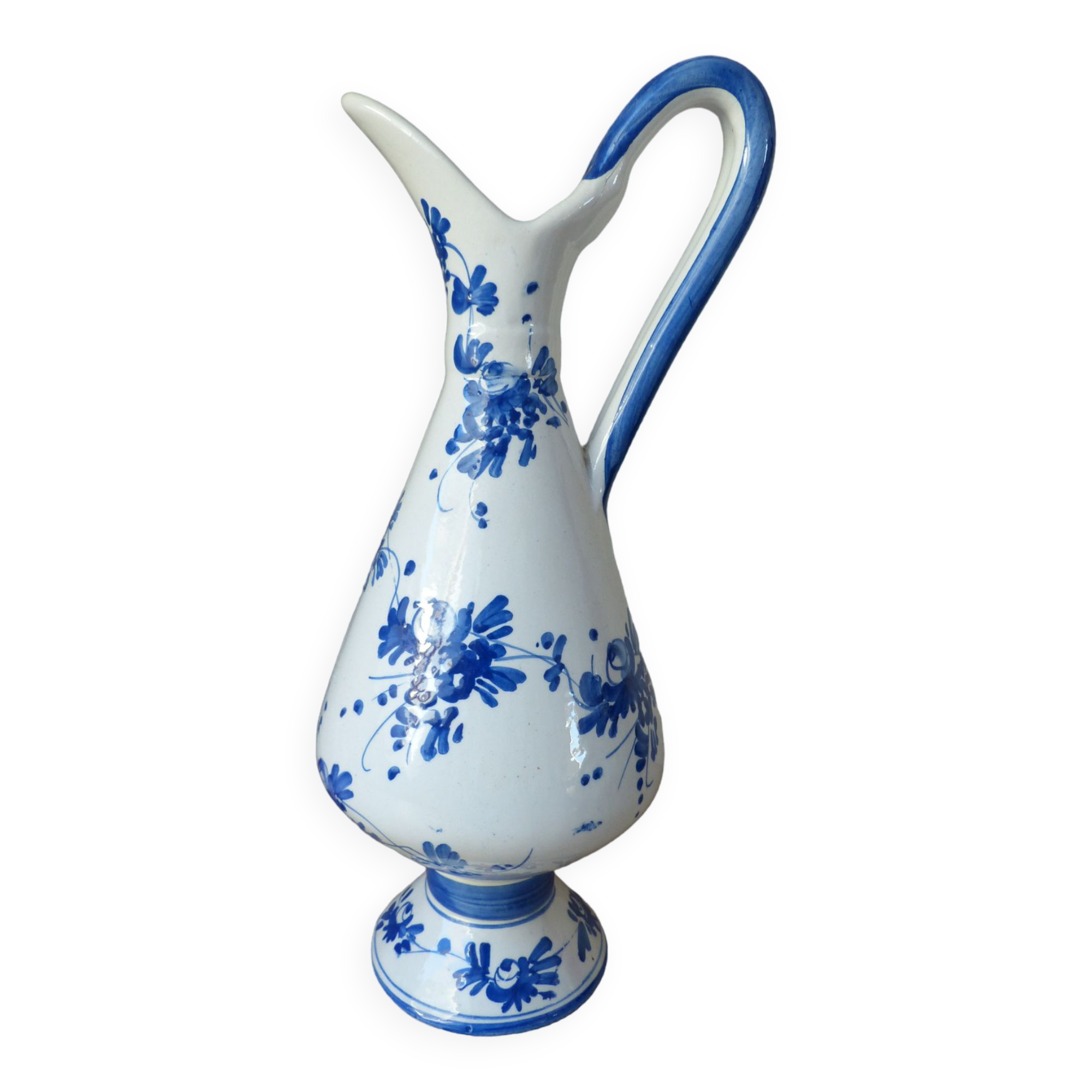 Ceramic ewer
