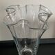 Vase mouchoir vintage en verre soufflé