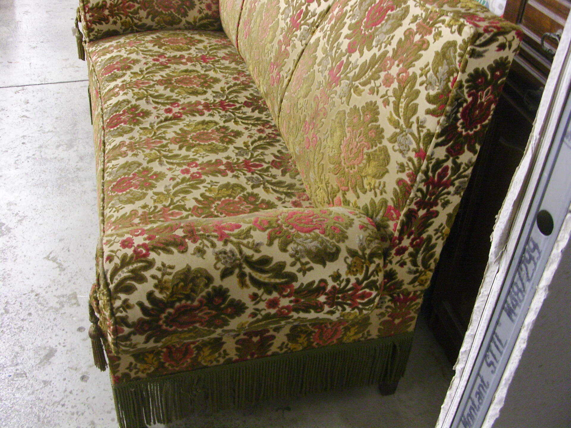 Vintage velvet flowers fringed sofa