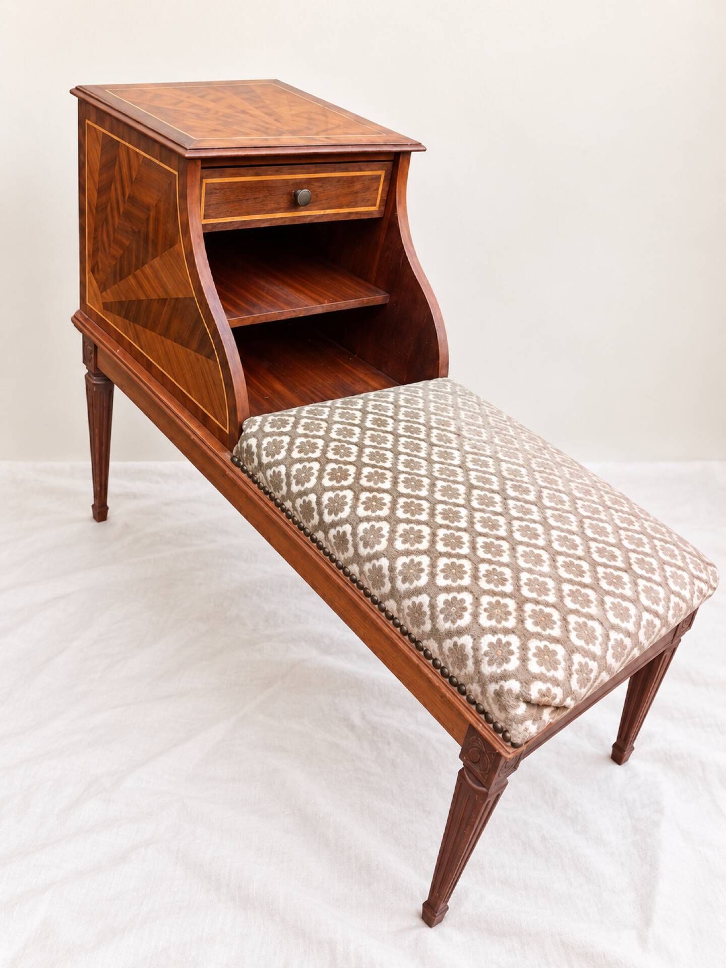 Meuble d’entrée - Banc téléphone vintage en marqueterie de bois