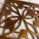 Rectangular cast iron trivet