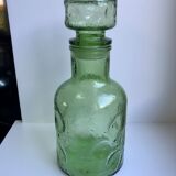 Set of decanter and 9 green glasses in bubbled glass 70s