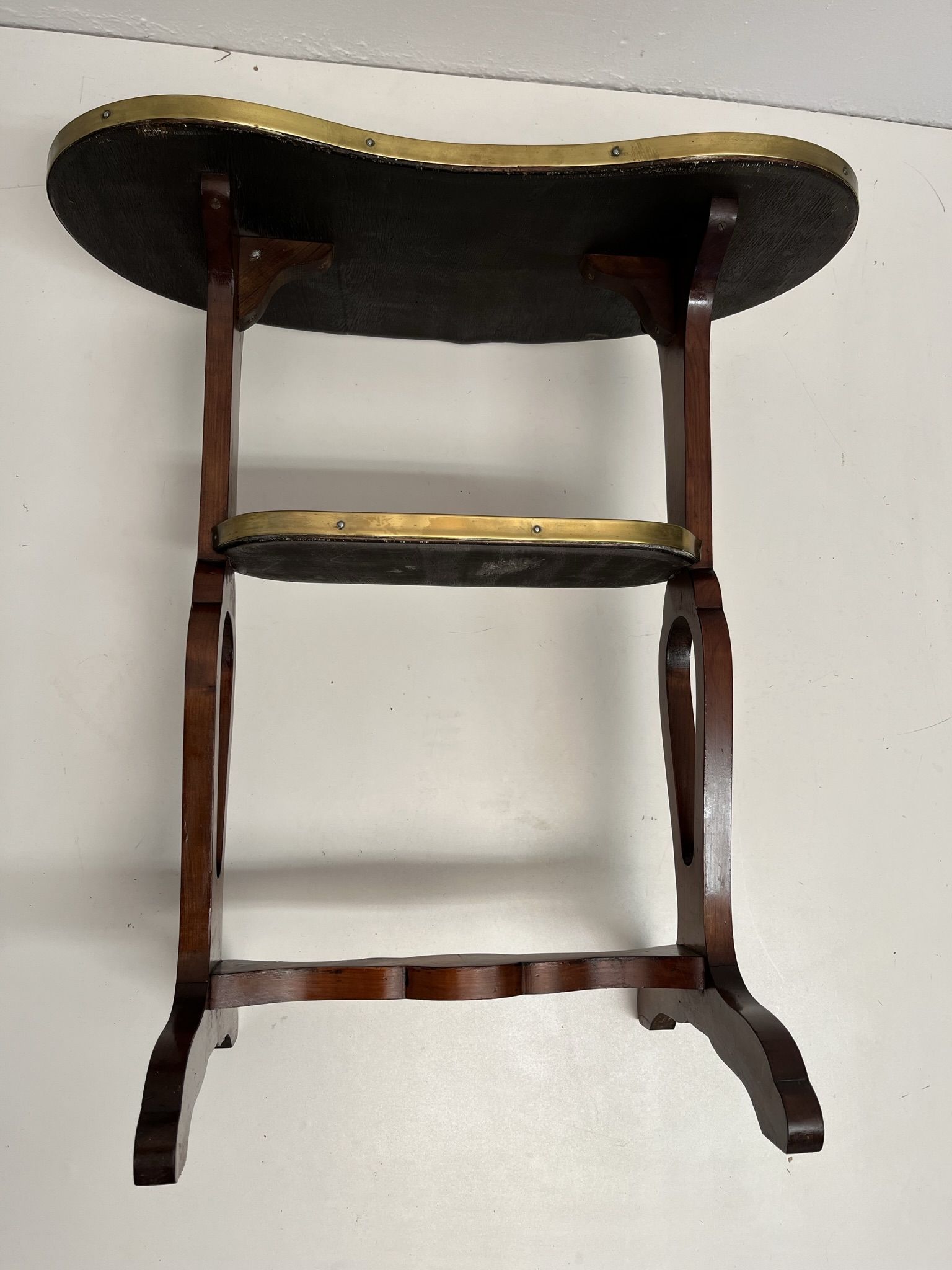 Table Desserte Rognon in Mahogany veneer, Louis XVI style
