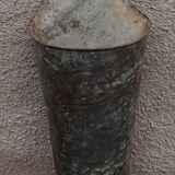 Umbrella door / zinc flower pot